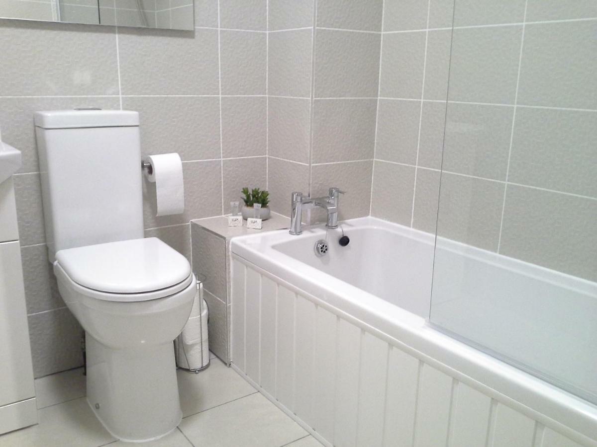 Modern Leith Apartment. Эдинбург Экстерьер фото